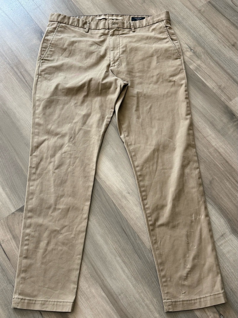 Banana Republic Khaki Straight-Leg Chinos - Light Khaki